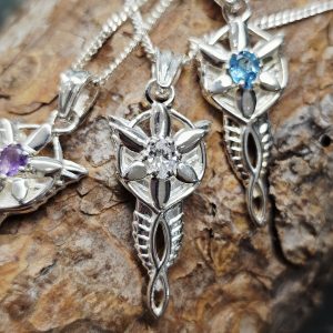 LOTR Arwen's Evenstar Pendant small in silver or gold